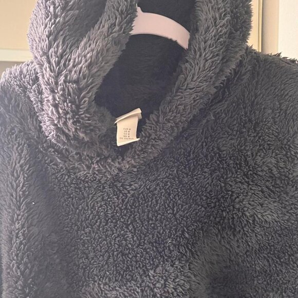 H&M Hoodie - Picture 1 of 3